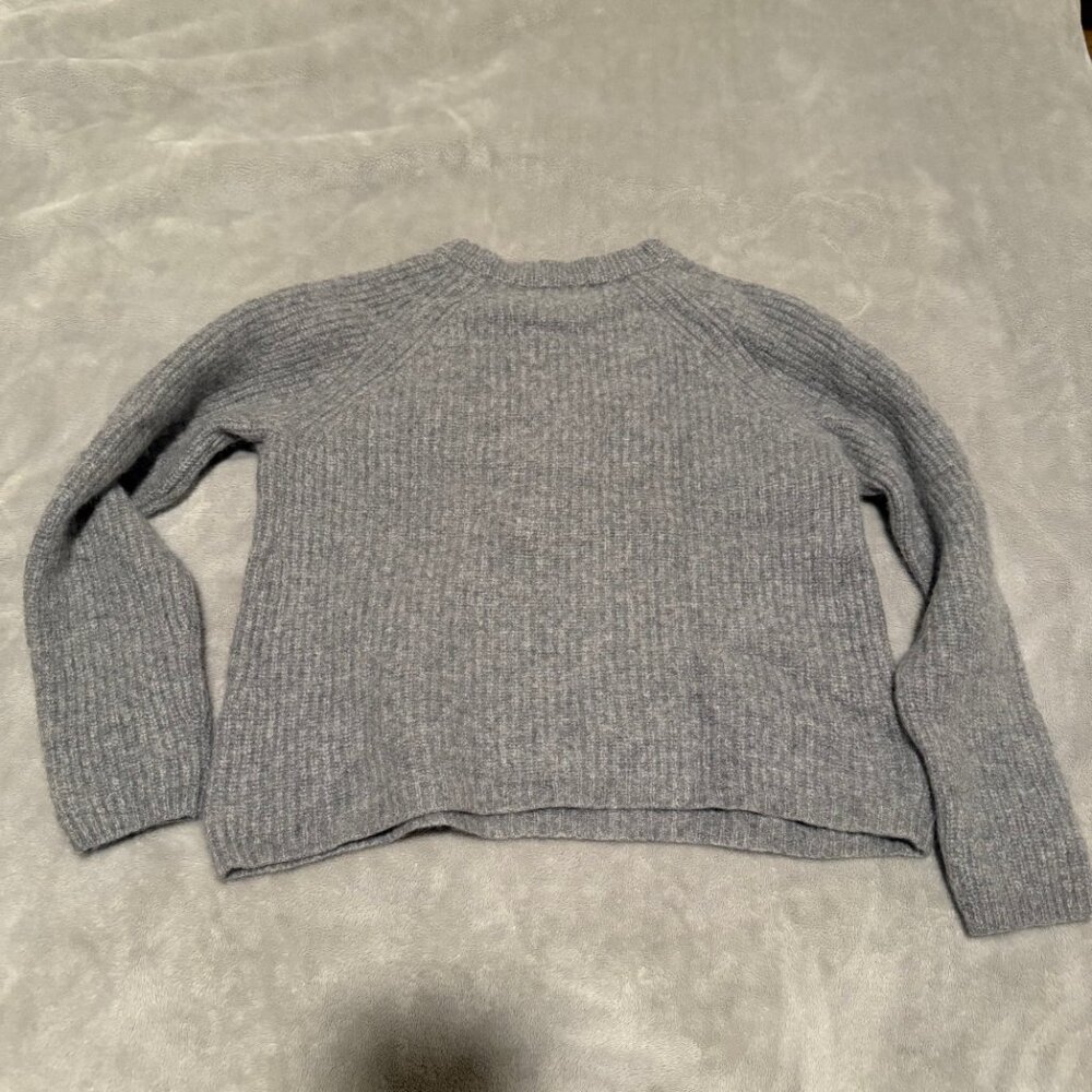 [SHRUNK, FAIR CONDITION] Quince 100% Cashmere Fisherman Crewneck Sweater